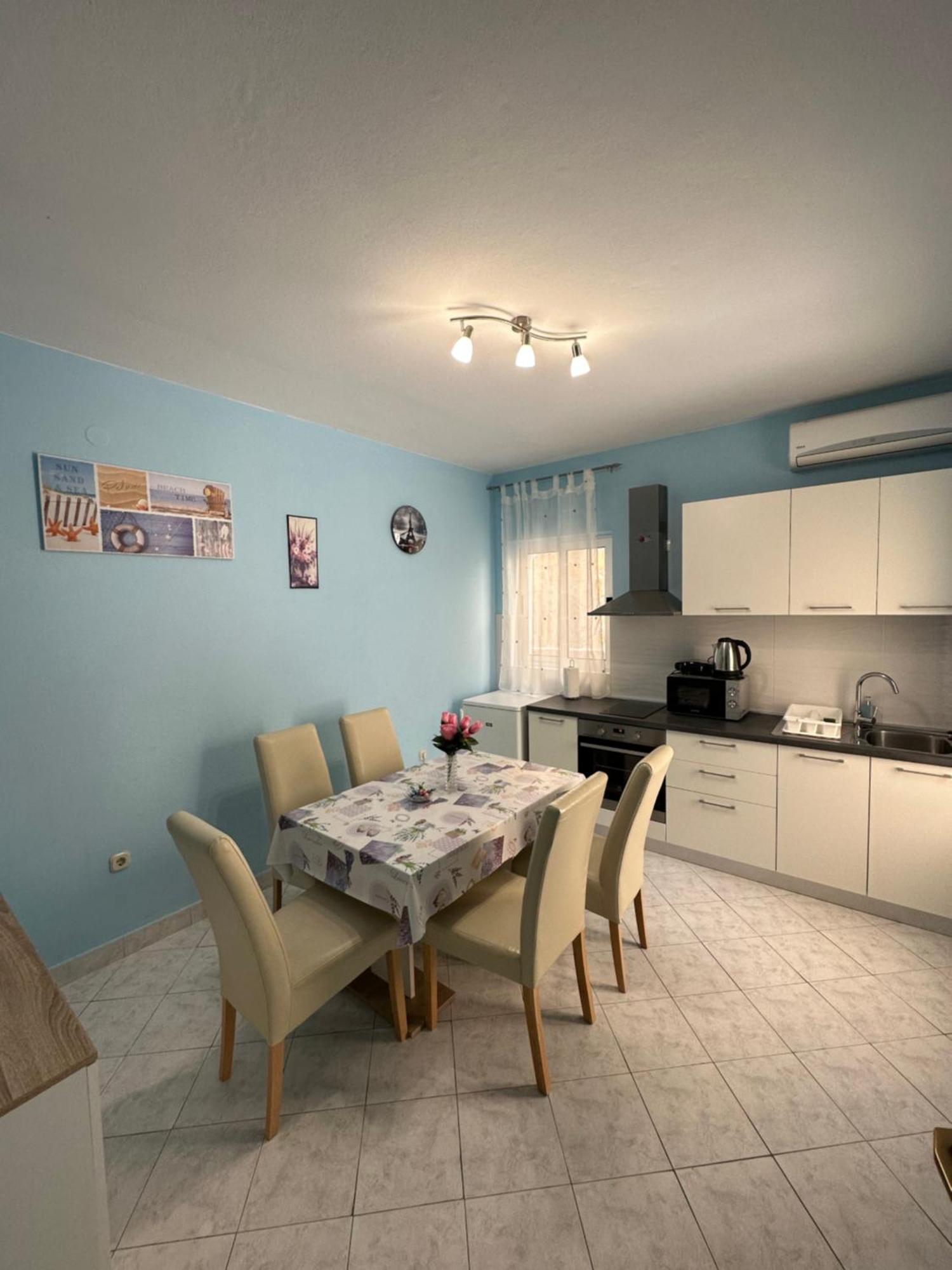 Apartments Palinic เคล็ค ภายนอก รูปภาพ