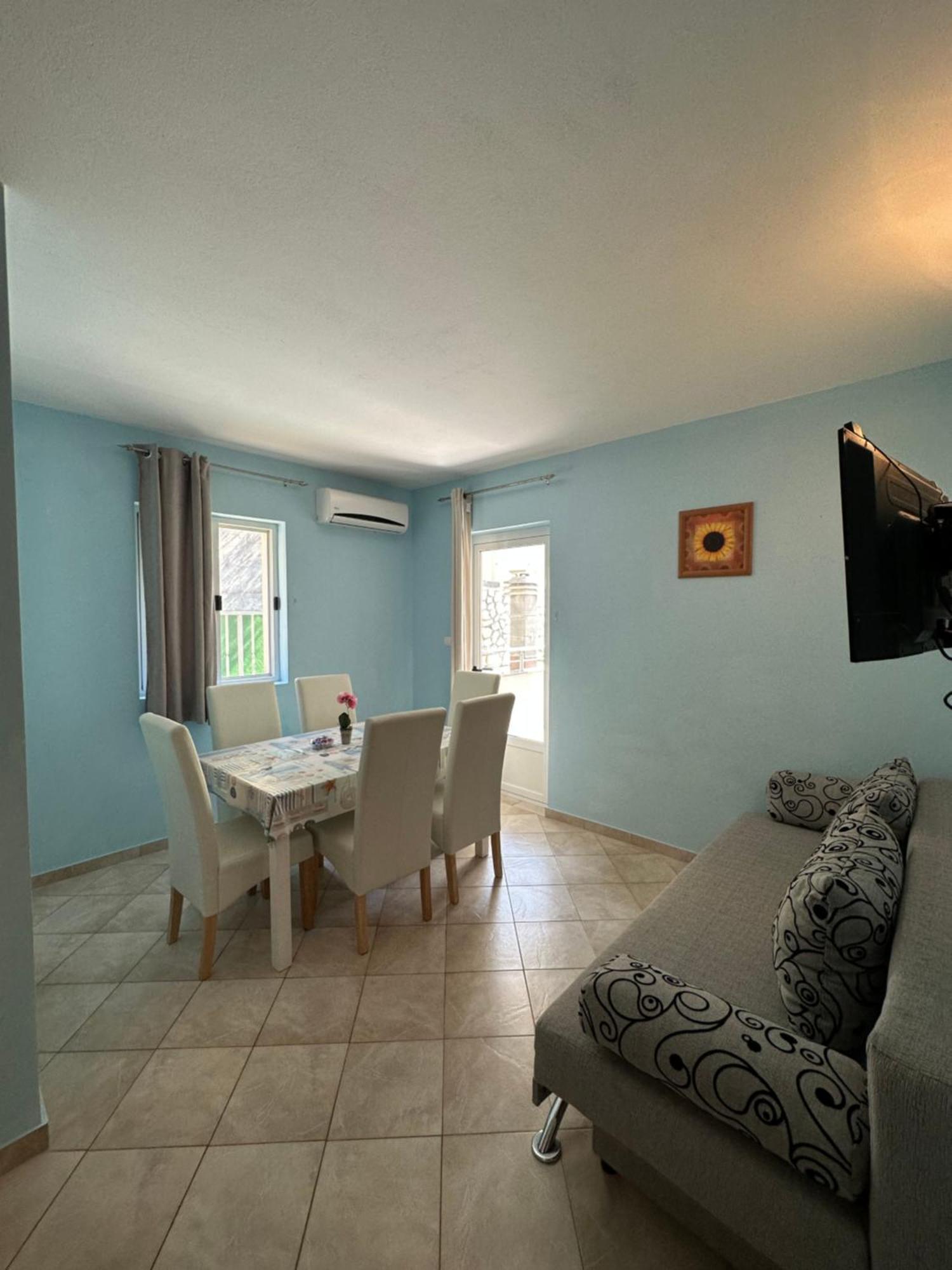 Apartments Palinic เคล็ค ภายนอก รูปภาพ